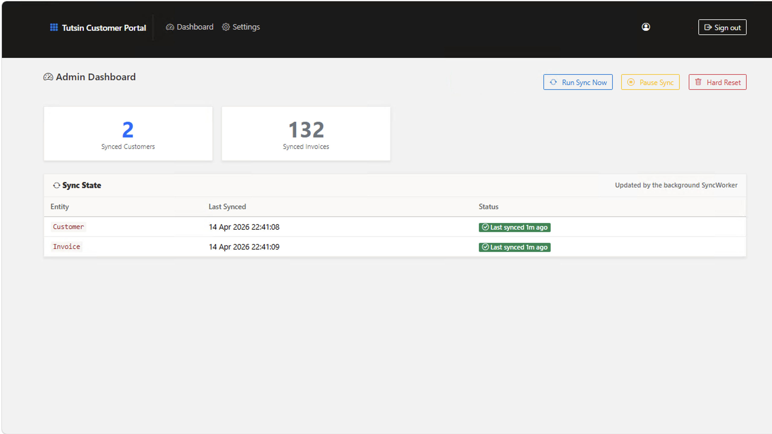 CustPortal365 Admin Dashboard — sync state, customer count, invoice count, Run Sync Now